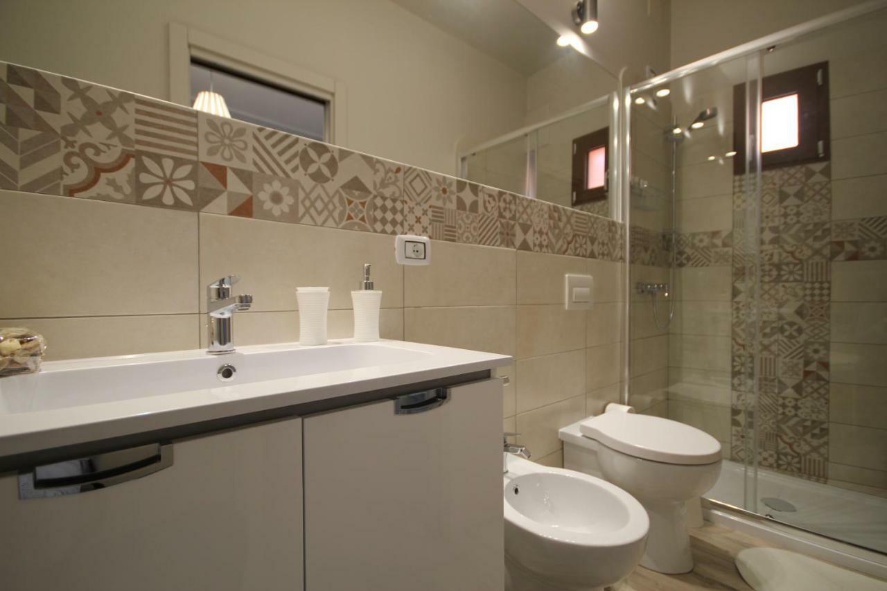 ברונטה B&B Cortile Aurora מראה חיצוני תמונה