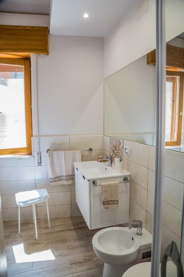ברונטה B&B Cortile Aurora מראה חיצוני תמונה