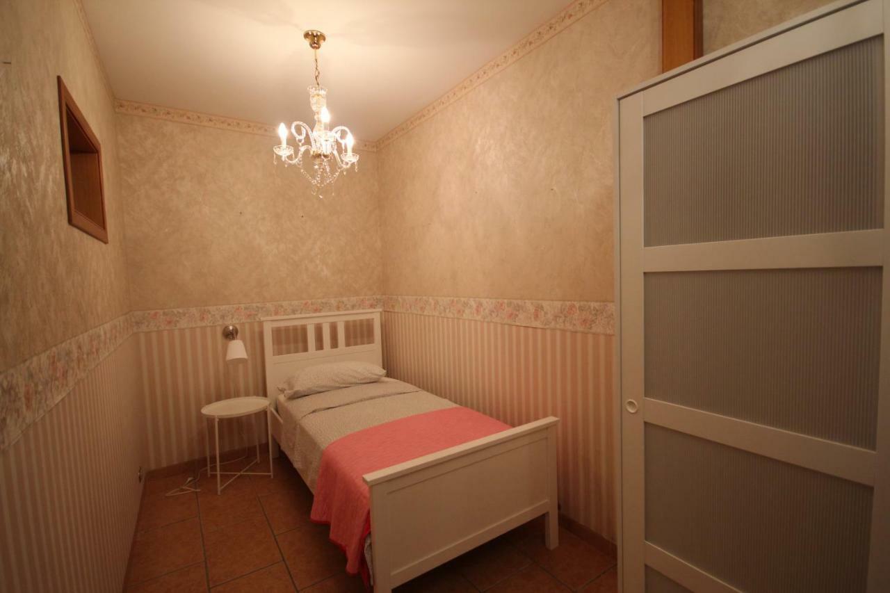 ברונטה B&B Cortile Aurora מראה חיצוני תמונה