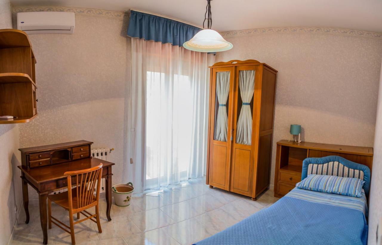 ברונטה B&B Cortile Aurora מראה חיצוני תמונה